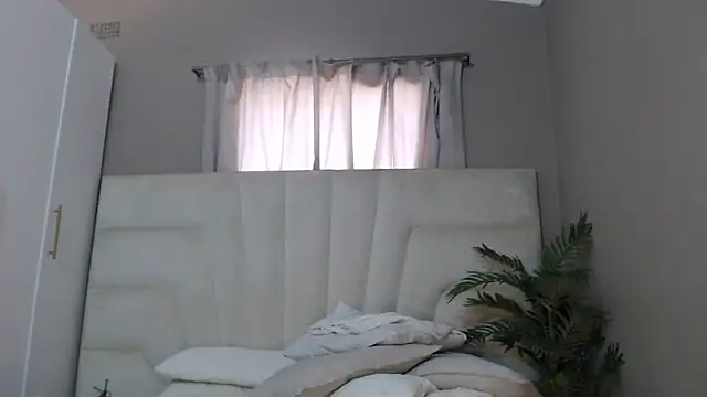 Snapshot of naughtyblackdolie chatting on 02/07/25, 03:19 naughtyblackdolie online show from 02/07/25, 03:19