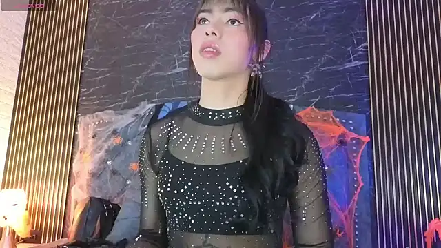 Snapshot of diosagolden chatting on 10/28/25, 08:11 diosagolden online show from 10/28/25, 08:11