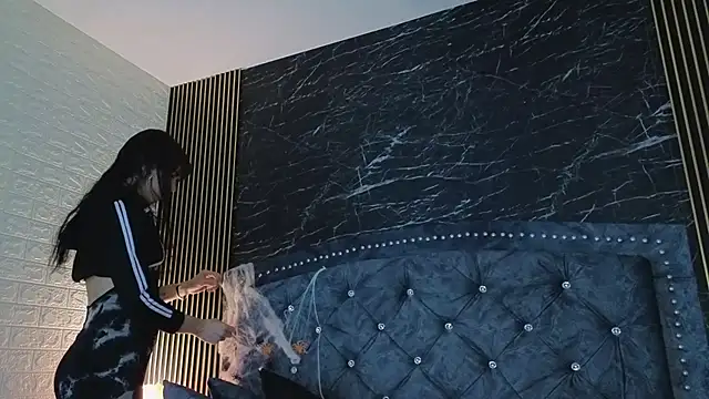 Snapshot of diosagolden chatting on 11/02/25, 09:06 diosagolden online show from 11/02/25, 09:06