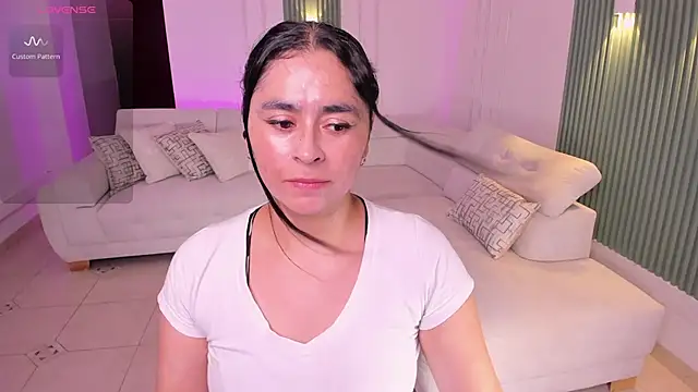 Anna parkker  online show from 07/27/26, 07:32