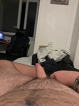 Snapshot of aquarium2345 chatting on 11/08/25, 05:34 aquarium2345 online show from 11/08/25, 05:34