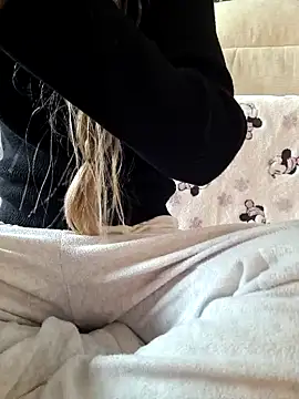 Mary anes online show from 02/09/25, 04:29