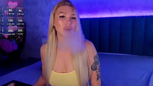 DreamPussyy online show from 06/01/26, 06:15
