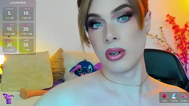 Snapshot of mike_blossom chatting on 11/24/25, 03:12 mike blossom online show from 11/24/25, 03:12