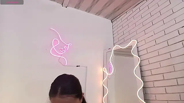 Pia tay online show from 09/17/25, 07:15