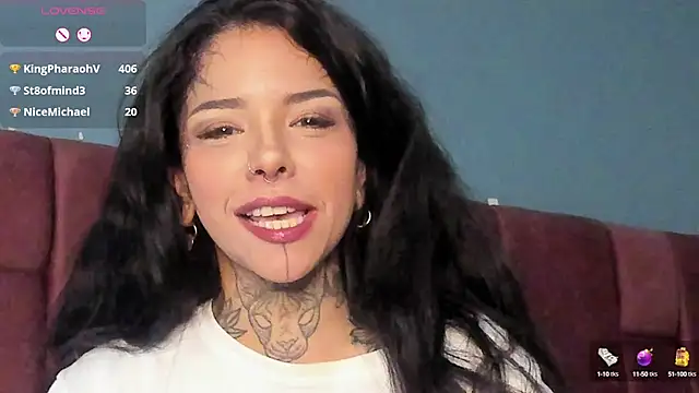 NinaInk online show from 01/10/25, 03:48