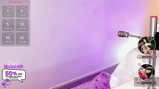 Snapshot of NinaInk chatting on 11/29/25, 04:10 NinaInk online show from 11/29/25, 04:10