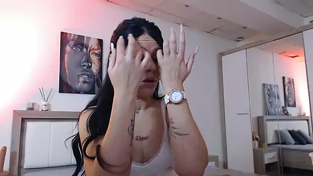 LaylaCruzRose online show from 12/09/24, 07:50