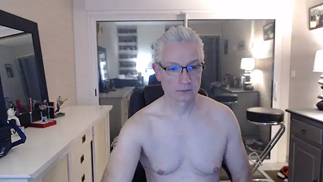 Goduleur69 online show from 03/10/25, 01:23