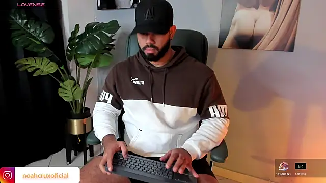 noah crux online show from 12/05/25, 09:00