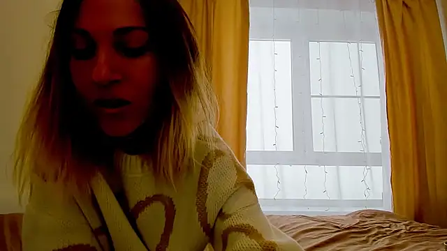 Mona Cruz online show from 12/14/24, 08:23