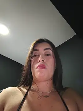 Snapshot of Freyja300 chatting on 05/19/26, 09:15 Freyja300 online show from 05/19/26, 09:15