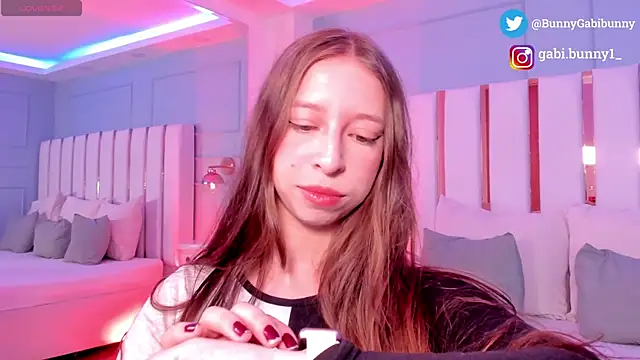 gabi bunny online show from 07/30/26, 05:34