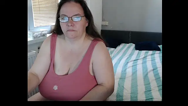 Sweetboobs online show from 07/06/26, 08:22
