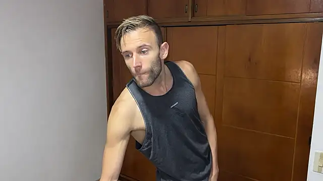 aquilesmade online show from 12/29/24, 04:19