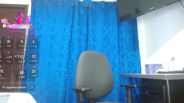 SophiaMeyerst online show from 09/24/25, 03:59