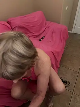 Snapshot of TSPornStarDancer chatting on 03/05/25, 05:29 TSPornStarDancer online show from 03/05/25, 05:29