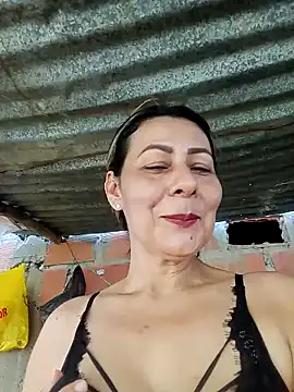 Mia-funny20 online show from 12/10/24, 07:32