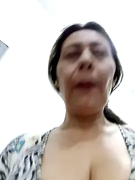 Mia-funny20 online show from 12/13/24, 10:45