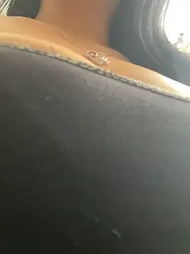 emma  cute   online show from 10/18/25, 11:55