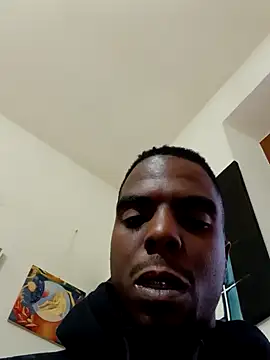 Snapshot of blackman933z chatting on 10/26/25, 04:35 blackman933z online show from 10/26/25, 04:35