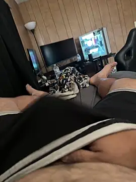 Jayare95 online show from 11/29/25, 06:55