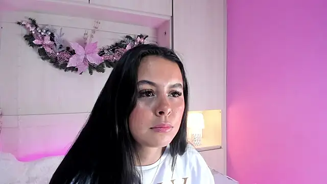 valerymeyerr online show from 12/18/24, 04:09