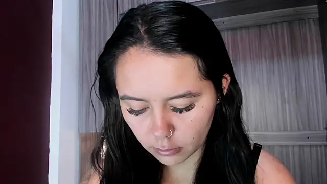 Snapshot of valerymeyerr chatting on 05/13/26, 12:13 valerymeyerr online show from 05/13/26, 12:13
