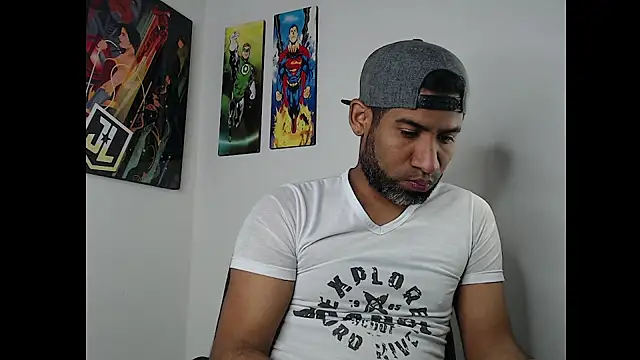 Snapshot of Enriblack92 chatting on 01/23/25, 11:15 Enriblack92 online show from 01/23/25, 11:15