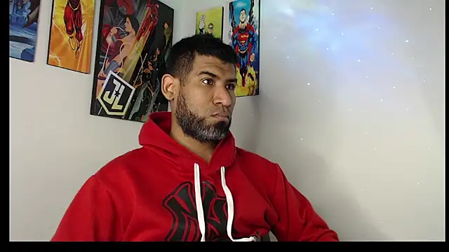 Snapshot of Enriblack92 chatting on 02/13/25, 11:37 Enriblack92 online show from 02/13/25, 11:37