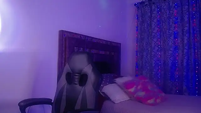 alejandrafitt online show from 06/04/26, 03:45