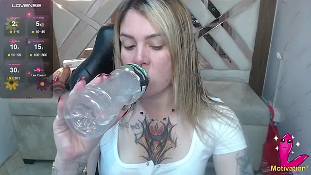 Paula b  online show from 07/25/26, 12:58