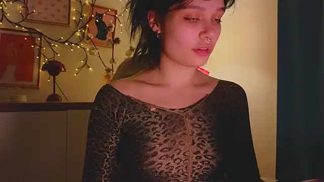 ari rari online show from 02/01/25, 10:02