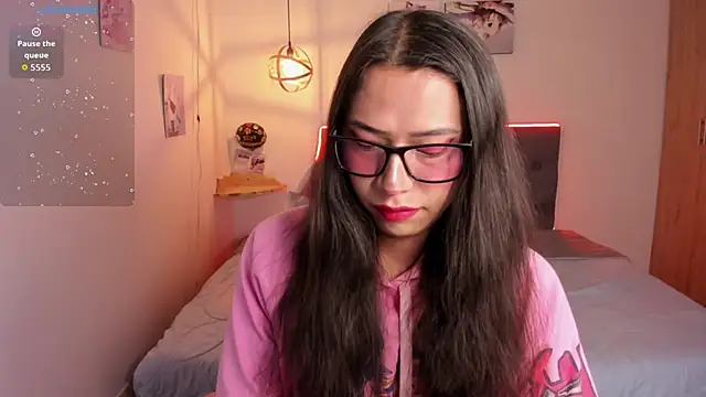 paula kawaiifu  online show from 10/17/25, 02:41