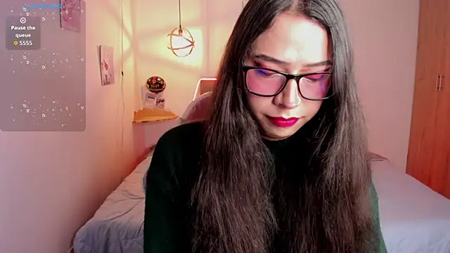 paula kawaiifu  online show from 10/22/25, 02:17