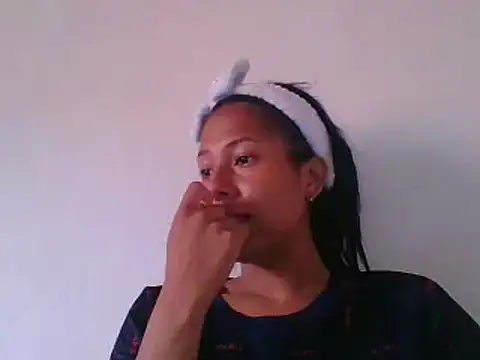 Kitra New online show from 12/29/24, 08:58