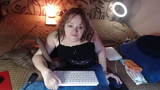 MiniNatalie online show from 01/18/25, 10:06