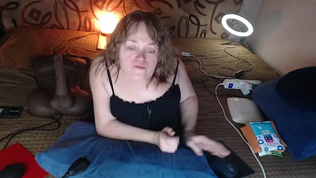 MiniNatalie online show from 01/19/25, 03:10