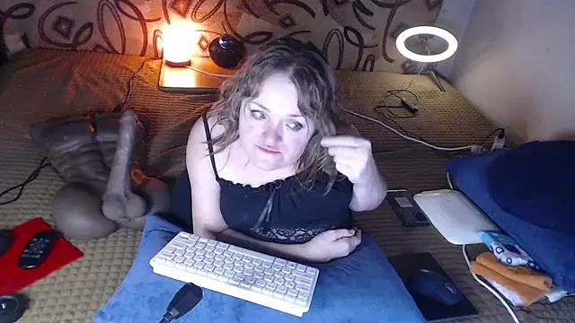 MiniNatalie online show from 01/23/25, 11:36