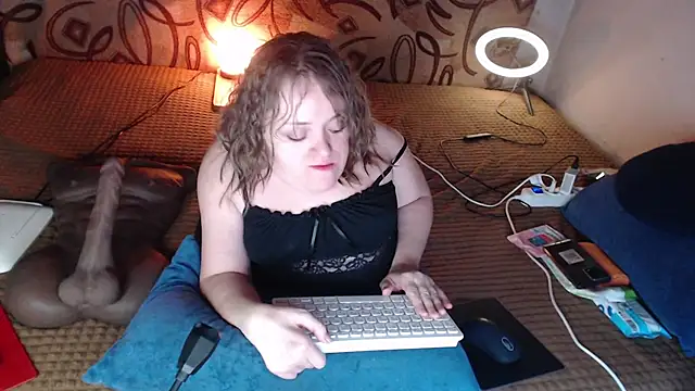 MiniNatalie online show from 01/24/25, 08:11