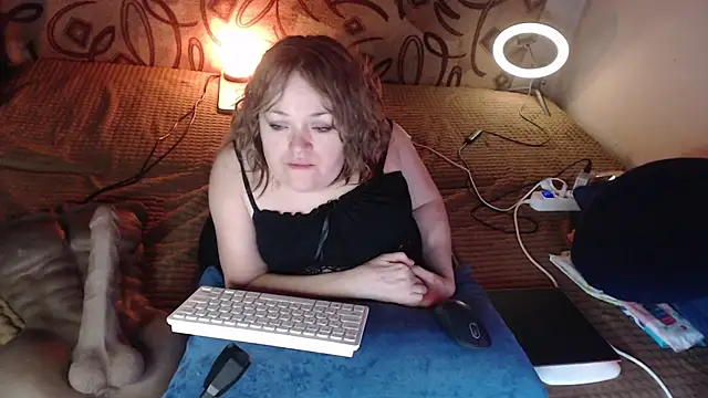 MiniNatalie online show from 01/25/25, 02:47