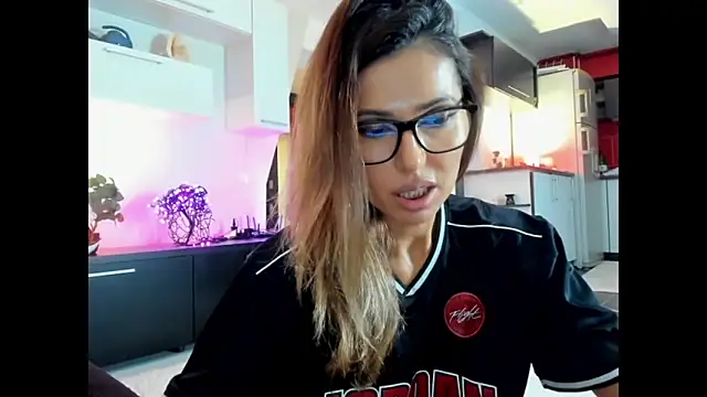 MissSmiley26 online show from 10/10/25, 09:25