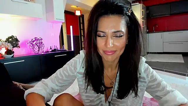 Snapshot of MissSmiley26 chatting on 11/07/25, 09:26 MissSmiley26 online show from 11/07/25, 09:26