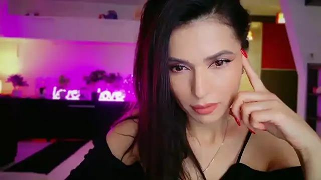 Snapshot of MissSmiley26 chatting on 12/18/25, 09:21 MissSmiley26 online show from 12/18/25, 09:21