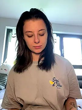 Mia-Minou online show from 10/09/25, 08:23