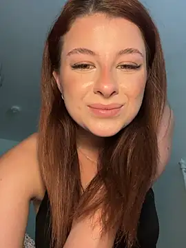 Mia-Minou online show from 07/07/26, 12:53