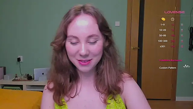 Snapshot of i_can_fix_you chatting on 12/05/24, 01:49 i can fix you online show from 12/05/24, 01:49