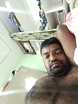 Snapshot of PVNRAO0831 chatting on 09/20/25, 06:09 PVNRAO0831 online show from 09/20/25, 06:09