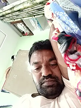 Snapshot of PVNRAO0831 chatting on 09/22/25, 04:03 PVNRAO0831 online show from 09/22/25, 04:03