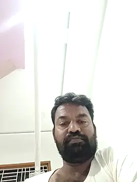 Snapshot of PVNRAO0831 chatting on 10/09/25, 03:32 PVNRAO0831 online show from 10/09/25, 03:32